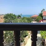 Lemon Boutique